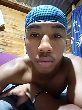 Snapshot of Peterveero12 chatting on 02-11-26, 07:19 Peterveero12 online show from 02-11-26, 07:19