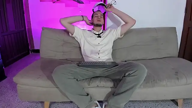 Vlad  night online show from 03-21-26, 03:33