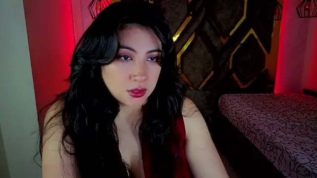 Luvienne online show from 02-09-26, 07:29