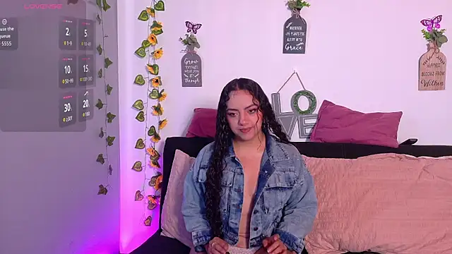 emiily curly online show from 04-27-26, 12:58