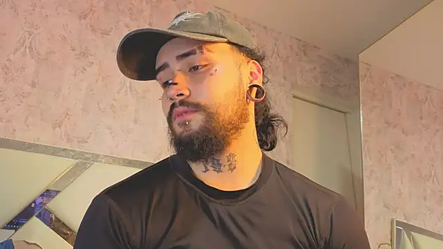 Benny and Mark online show from 04-09-26, 03:39