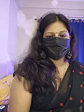 Snapshot of noty_girl2 chatting on 07-20-26, 04:31 noty girl2 online show from 07-20-26, 04:31
