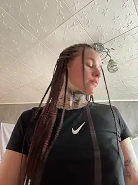 KishaMur online show from 04-27-26, 04:32