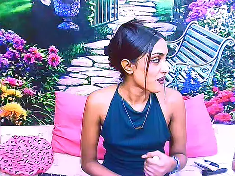 IndianPretty14u2Luv online show from 04-24-26, 12:35