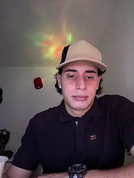 Maximuz1920 online show from 05-25-26, 04:02