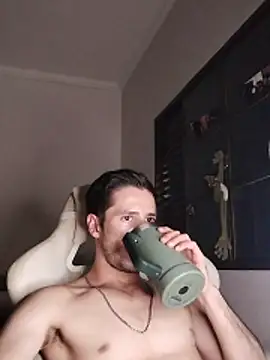 Cshunderlick online show from 02-11-26, 01:10