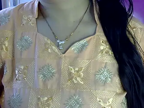 Cute Aliyaa online show from 05-31-26, 09:49