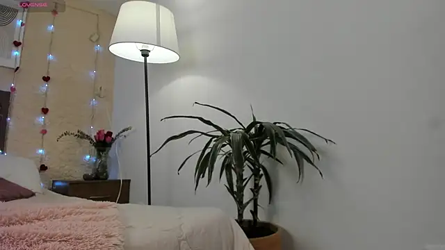 SalomeStorm  online show from 02-24-26, 01:31