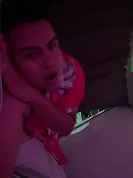 andresmahecha777 online show from 02-18-26, 07:26