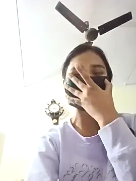 Mahira-- online show from 02-16-26, 03:46