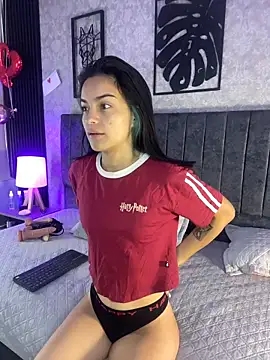 bliinkii and luka  online show from 03-26-26, 12:44