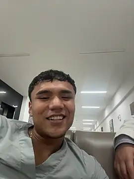 CreamKingg online show from 02-09-26, 09:24