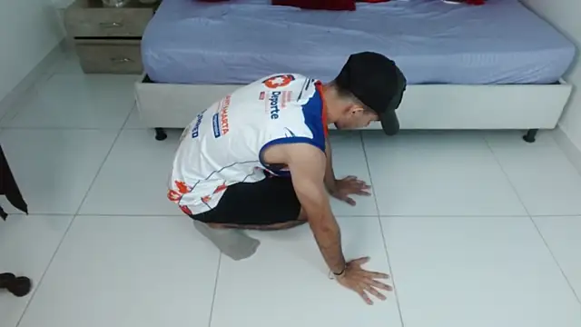 Caius fox online show from 02-24-26, 11:19