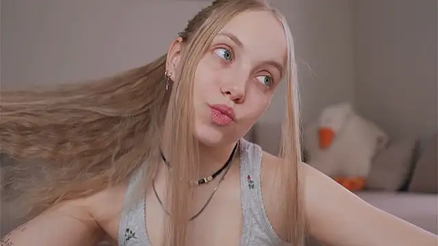 Appr0ved  online show from 04-14-26, 07:47