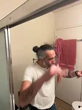 DaddyScorpio78 online show from 02-21-26, 11:33