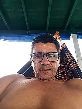 dilduarte26 online show from 04-14-26, 04:35