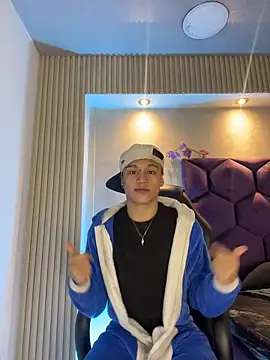 Dominik Souza online show from 04-25-26, 07:00