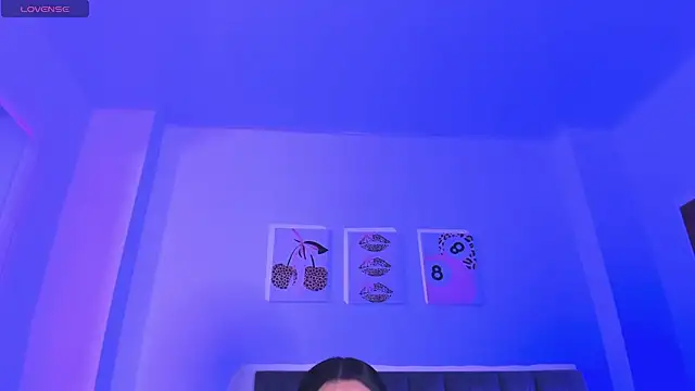 Isabella Moon9 online show from 04-22-26, 11:56