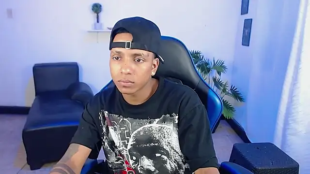 ostinn18 online show from 03-05-26, 02:13