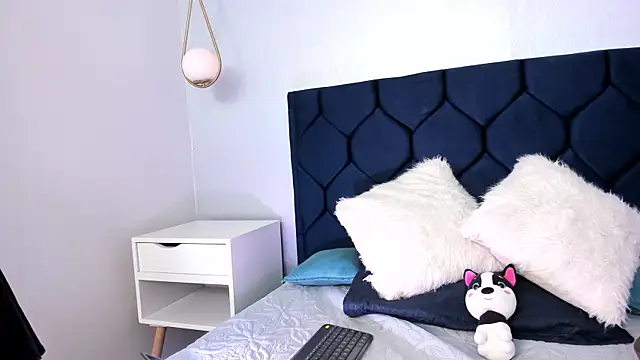 AlanaaHell online show from 02-09-26, 08:02