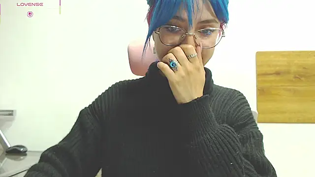 Snapshot of lilith_rr chatting on 05-01-26, 03:11 lilith rr online show from 05-01-26, 03:11