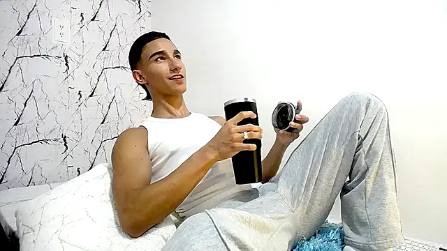BabyAndy  online show from 07-01-26, 10:53