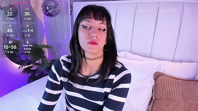 Snapshot of ViolettaColinss chatting on 05-02-26, 11:37 ViolettaColinss online show from 05-02-26, 11:37