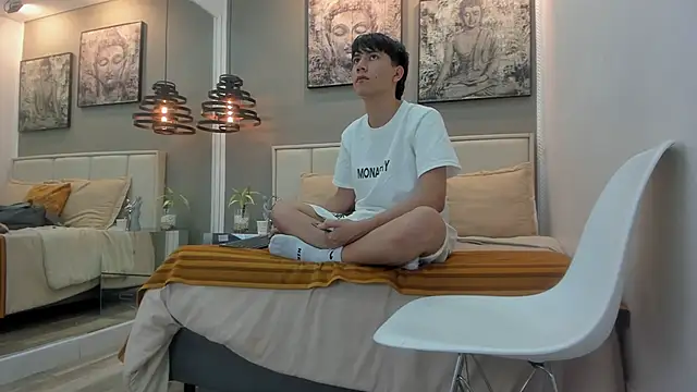 Raphael Nyon online show from 03-07-26, 03:25