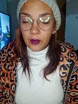 kuramaqueen online show from 05-22-26, 07:59