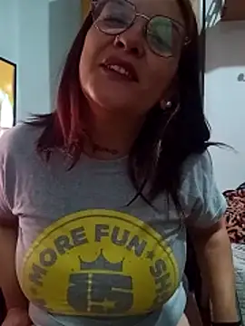 Snapshot of kuramaqueen chatting on 06-03-26, 02:47 kuramaqueen online show from 06-03-26, 02:47