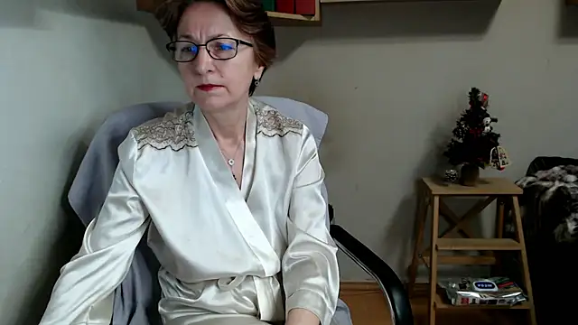 katemodel online show from 01-09-26, 08:06