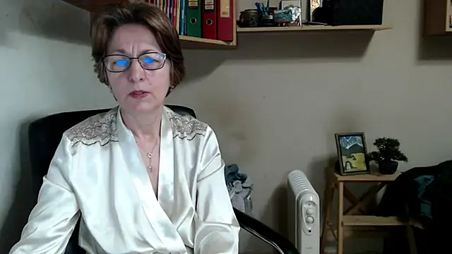 katemodel online show from 03-15-26, 07:14