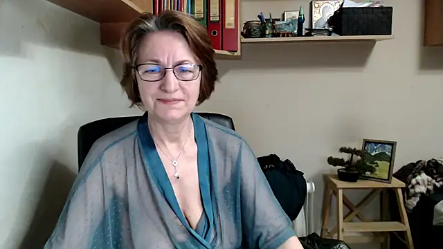 katemodel online show from 06-11-26, 05:27