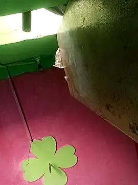 Snapshot of Riyakumari_hot66 chatting on 02-15-26, 07:51 Riyakumari hot66 online show from 02-15-26, 07:51