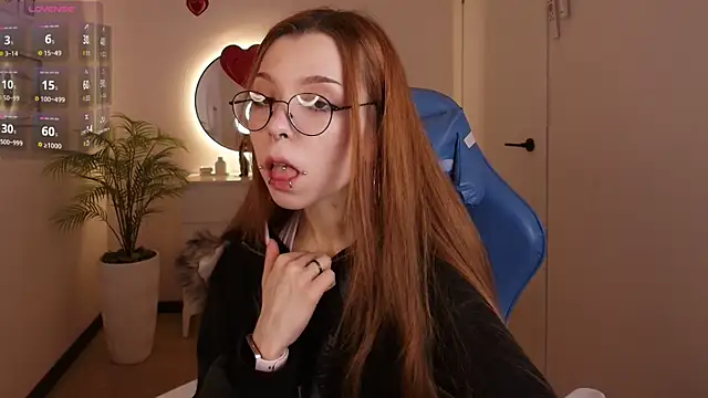 PinkAn8el online show from 02-18-26, 02:29