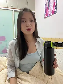 BIGBABYYEYE online show from 02-11-26, 02:00