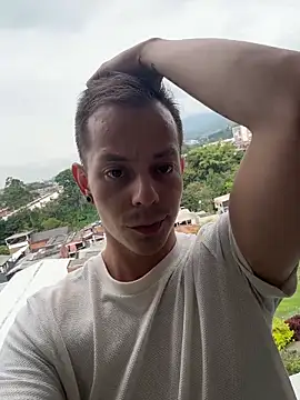 AxelMuller online show from 03-25-26, 02:45