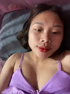 Emxinhka1 online show from 03-18-26, 05:54