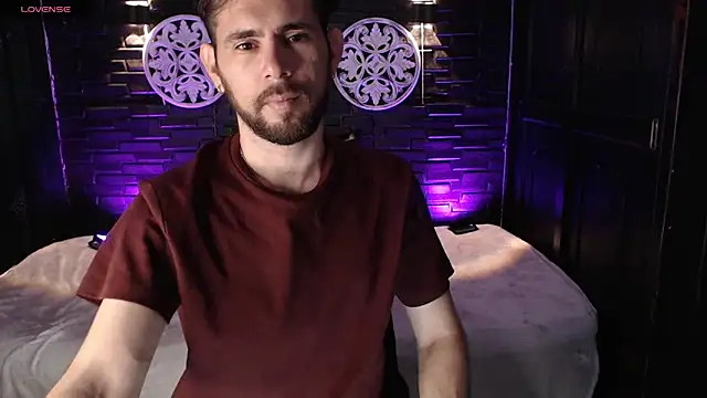 Snapshot of dany_ray chatting on 06-11-26, 11:19 dany ray online show from 06-11-26, 11:19