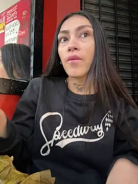 Bonny Eva online show from 04-25-26, 02:58