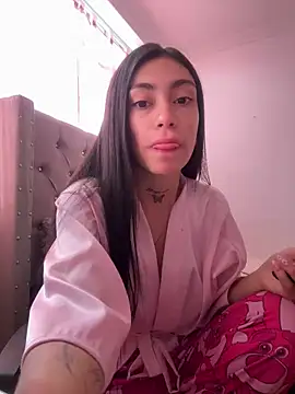 Bonny Eva online show from 05-17-26, 03:08