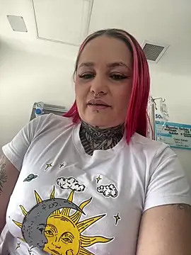 AlejandraMartinezz online show from 04-28-26, 02:55