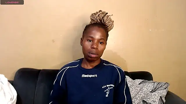 AppleAsss online show from 06-11-26, 08:12