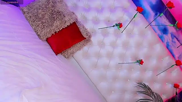 Baby Lumina online show from 02-15-26, 04:42