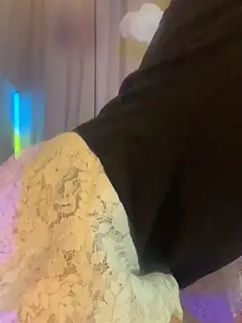 Olivia-Brooks online show from 03-06-26, 09:17