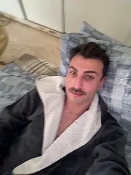 Aliiiix online show from 03-18-26, 11:57