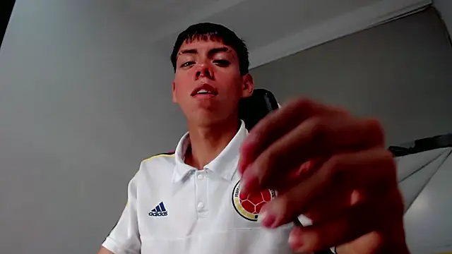 Liarr  online show from 02-07-26, 07:39