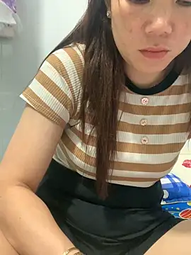 Snapshot of Baby-lovely69 chatting on 04-05-26, 12:02 Baby-lovely69 online show from 04-05-26, 12:02