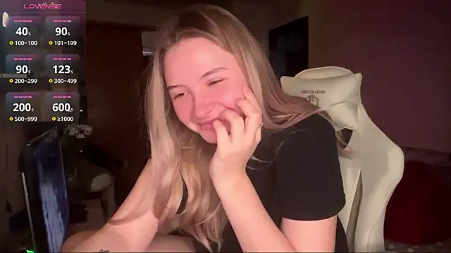 VibeVi online show from 03-09-26, 01:37