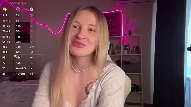 VibeVi online show from 04-24-26, 01:02